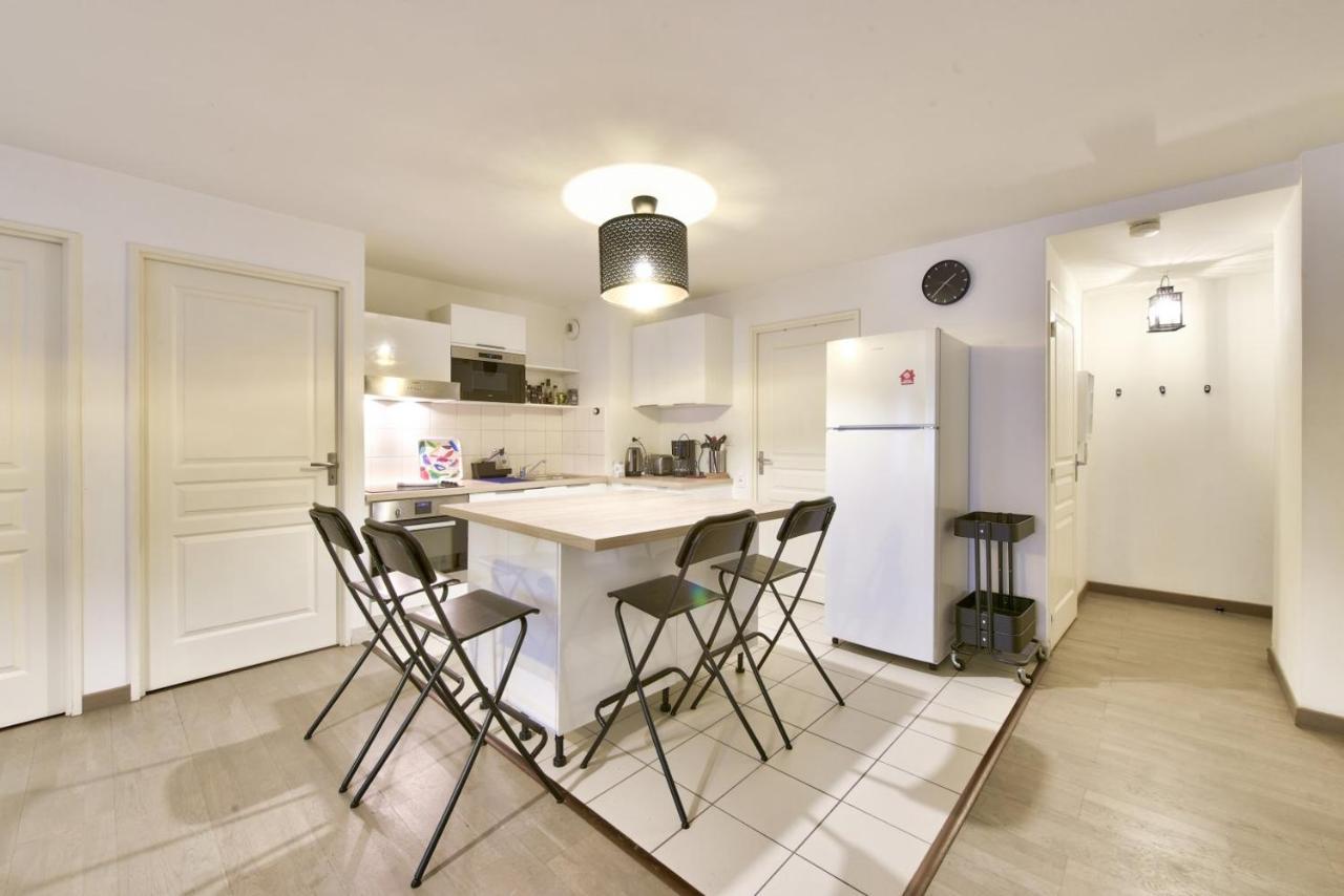 Modern 2 Bedroom Flat 3Min From The Vieux Port Marseille Extérieur photo
